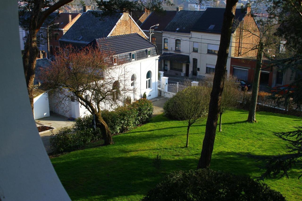 Gite De La Conciergerie Du Cheval Blanc Luttre المظهر الخارجي الصورة