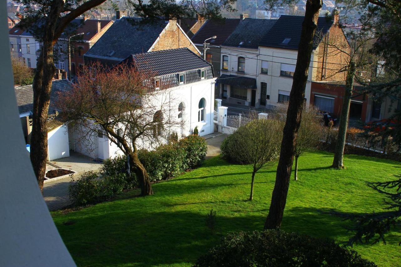 Gite De La Conciergerie Du Cheval Blanc Luttre المظهر الخارجي الصورة